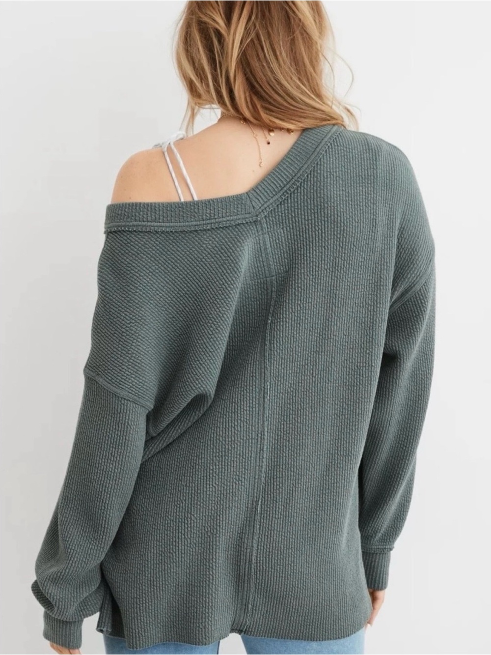 Aerie Women’s Wonder Textured Waffle-Knit Oversized Sweater in Green - Picture 14 of 14